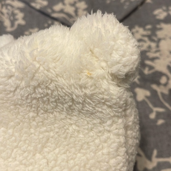 Bear Hat - Picture 4 of 10